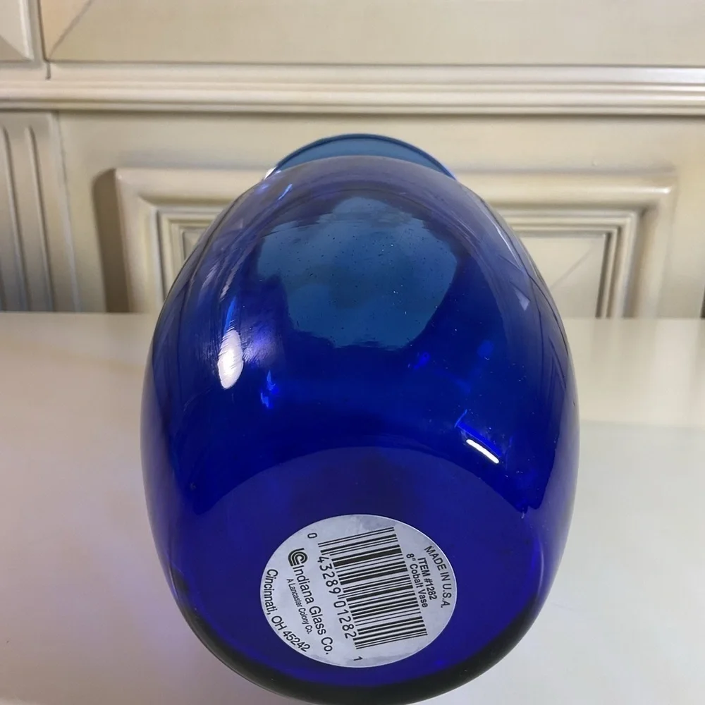 Vintage Ribbed Cobalt Blue Glass Vase Modern Coastal Home Decor